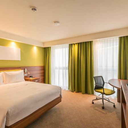 Hampton By Hilton Munich City West Exterior photo