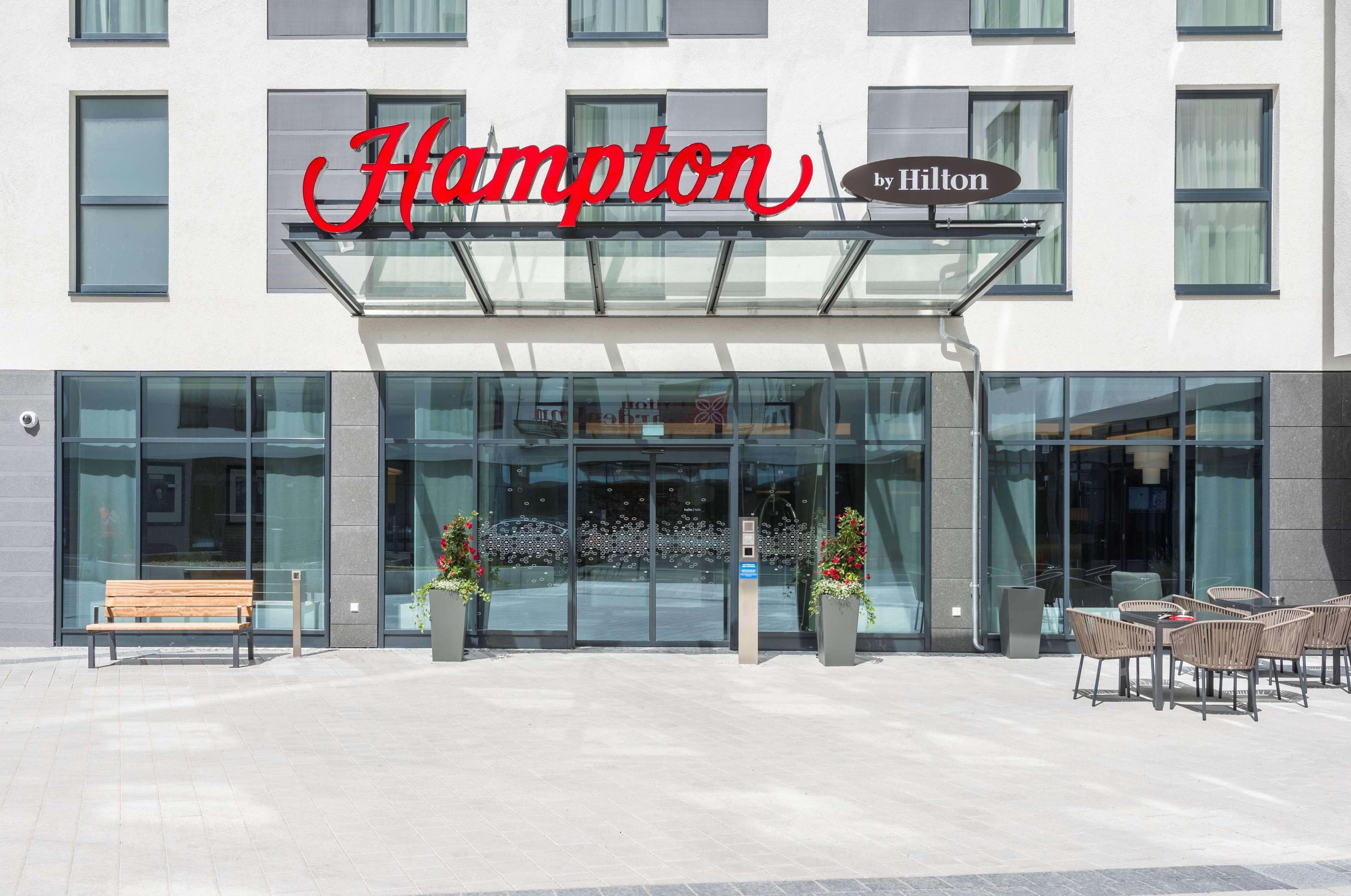 Hampton By Hilton Munich City West Hotel Exterior photo